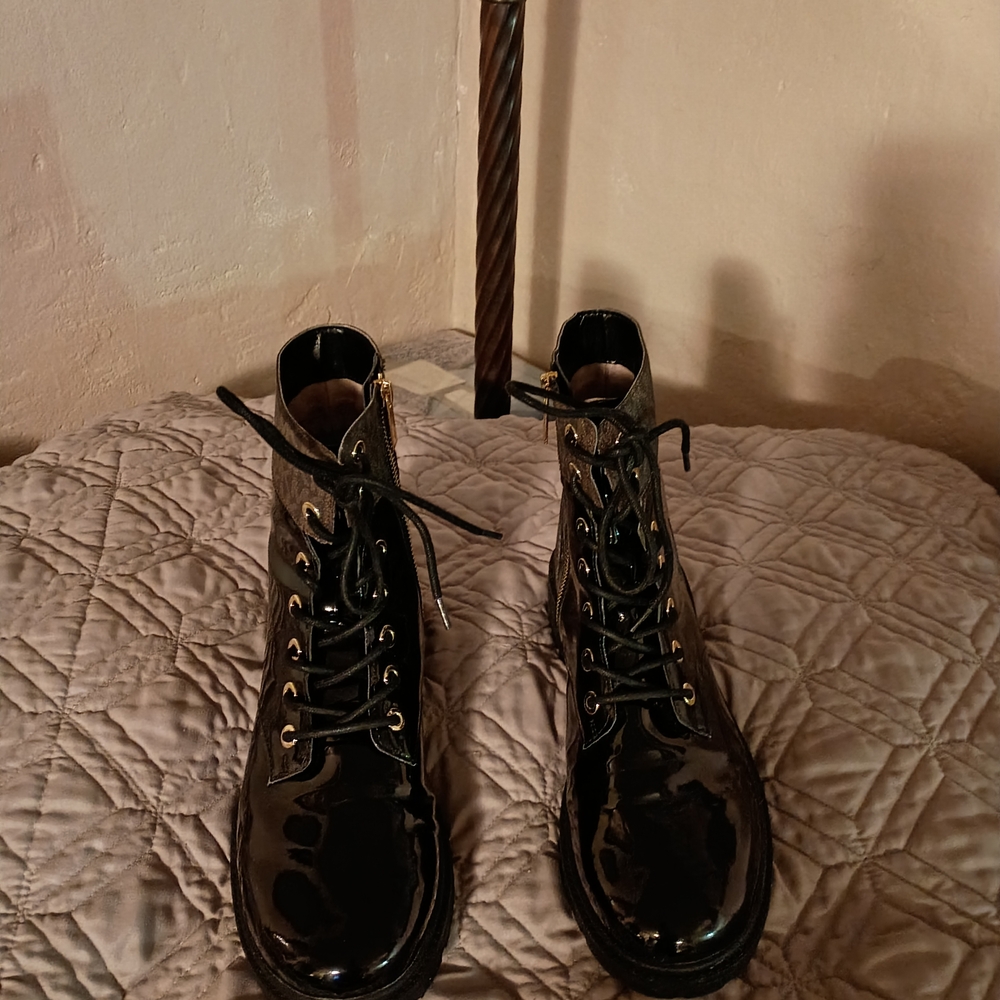Michael Kors Black Patent Leather Lace-Up Style Boots With Side Zipper